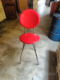 Sgabello ecopelle rosso
