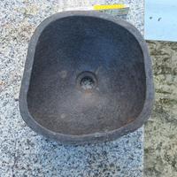 lavabo  in pietra  rustico