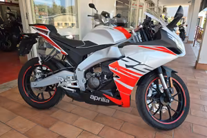 Aprilia RS 125 2025 UNIPRO KM 8.171 !!!