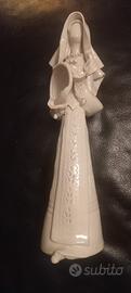Statuetta In Ceramica sarda firmata G. Sirena