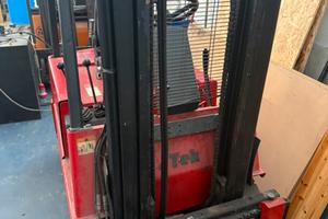 Muletto elettrico HYSTER A.100 XL