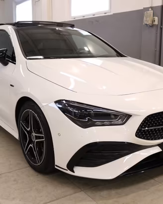 MERCEDES-BENZ CLA 220 d Automatic Shooting Brake