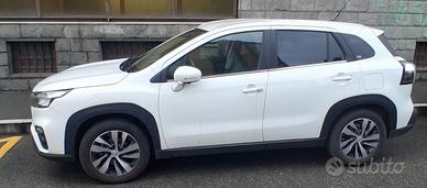 SUZUKI S CROSS benzina e elettrica