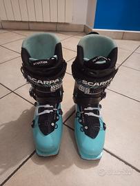 scarponi scialpinismo 