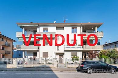 4 LOCALI A VILLAFRANCA DI VERONA