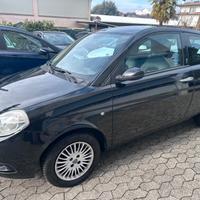 Lancia Ypsilon 1.2 Argento