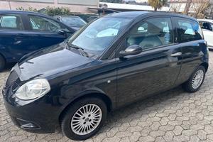 Lancia Ypsilon 1.2 Argento