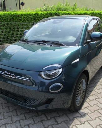 Fiat 500e Camera/Pack Comfort/Navi