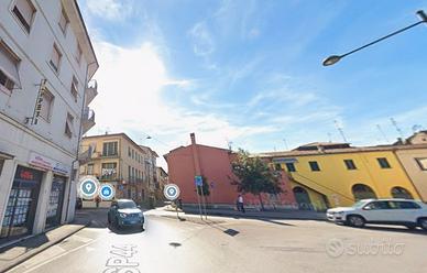 Bilocale con terrazzo nei pressi di santa croce