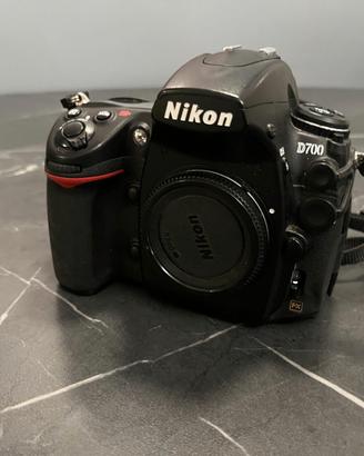 Nikon D700