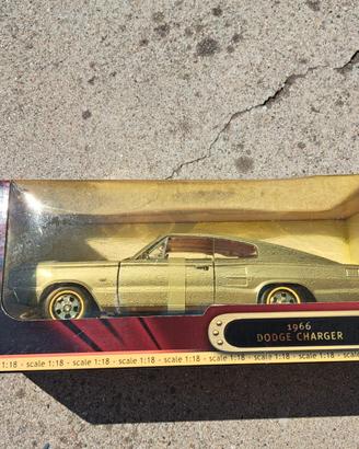 Dodge Charger 1966 1:18 Die Cast Metal – Deluxe Ed