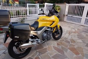 Yamaha tdm 900