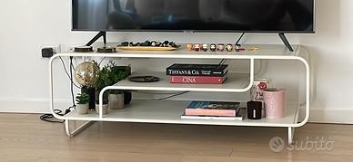 Mobile tv / coffee table