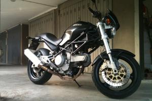 Ducati Monster Dark i.e. 620 - 2004