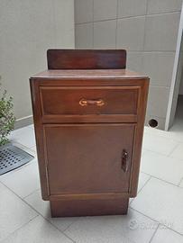 Coppia comodini anni 50