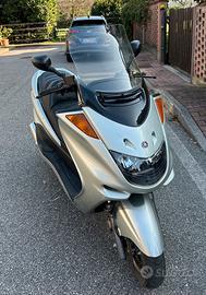 Yamaha Majesty 250 (Solo 11.315 km)