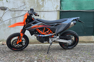 Ktm 690 smc-r