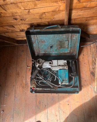 Makita
