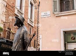 Locale con deposito in Via Cappello