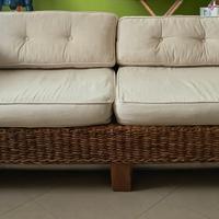 Divano in rattan naturale