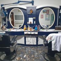 arredamento completo da parrucchiere 
