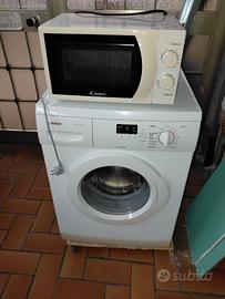 MICROONDE CANDY 15,00 € + LAVATRICE BOSCH 70,00 €