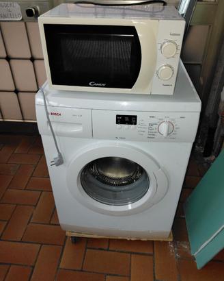 MICROONDE CANDY 15,00 € + LAVATRICE BOSCH 70,00 €