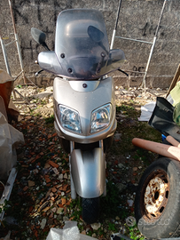 Ricambi scooter versiti 300