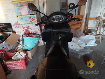 scooter 250ie