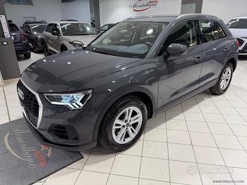 AUDI Q3 35 TDI S tronic Business Advanced