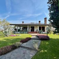 VILLA TRICAMERE CON GIARDINO - sostenibile e co...