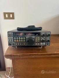 Ricetrasmittente  KENWOOD TS-811E
