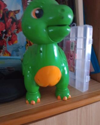 un giocattolo di dinosauro 
