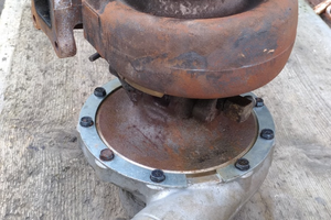 Turbina turbo compressore Holset HT3B