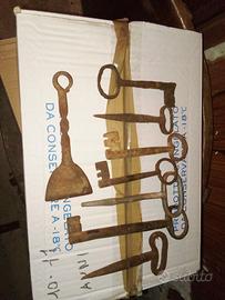 Chiavi antiche manca la palletta da braciere