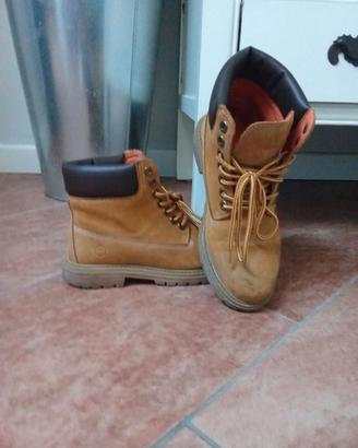 Scarponcini Lumberjack taglia 39