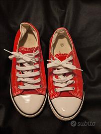 Sneakers rosse simil Converse
