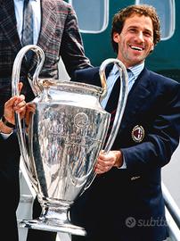 fotografia Milan baresi con la 🏆 Campioni 1990