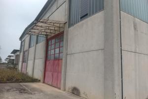 Capannone prefabbricato