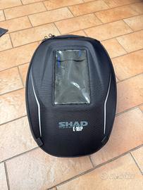 Borsa Serbatoio SHAD E-16P Pin System + 2 kit