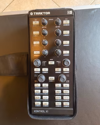 Traktor X1