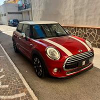 Mini Cooper D 5 porte Automatica