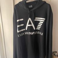 Felpa Armani .. costume adidas.. giubbotto NB