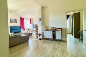 CASA INDIPENDENTE A PRESICCE