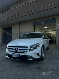 MERCEDES BENZ GLA SPORT