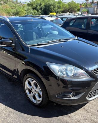 Ford Focus 1.6 TDCi (110CV) 5p. Tit. DPF