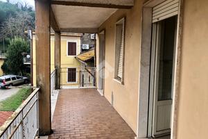4 LOCALI A MONTEFIASCONE