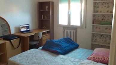 Stanza singola zona mazzini