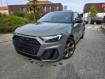 Audi A1 35 TFSI S-Line Edition ONE - FULL OPTIONAL