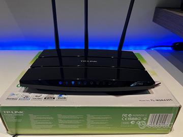 TP-LinkTL-WDR4300 Router Gigabit Wireless N750